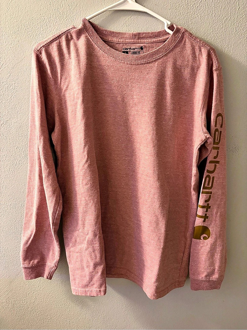Carhartt Loose Fit Long Sleeve T-Shirt Long Sleeve Tee in Pink Size Small Like